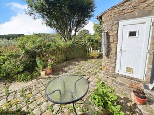 External- click for photo gallery